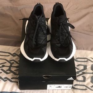 Adidas Alphabounce Beyond size 7 1/2
